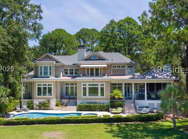 3 Gull Point Road, Hilton Head Island, SC 29928