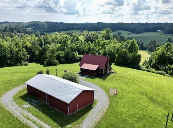 633 T. Bradshaw  Road, Columbia, KY 42728