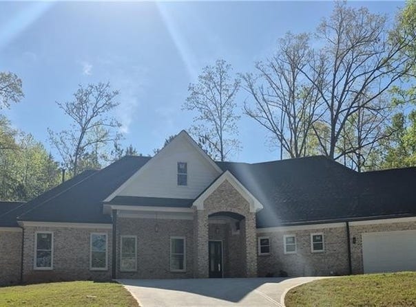 6029 Wellington Avenue, Gainesville, GA 30506