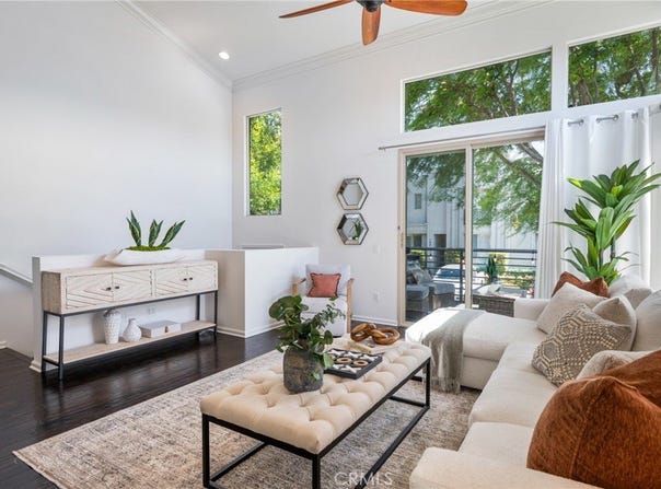 5547 Strand, Hawthorne, CA 90250