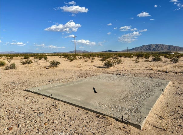 4200 Pinto Mountain Road, 29 Palms, CA 92277