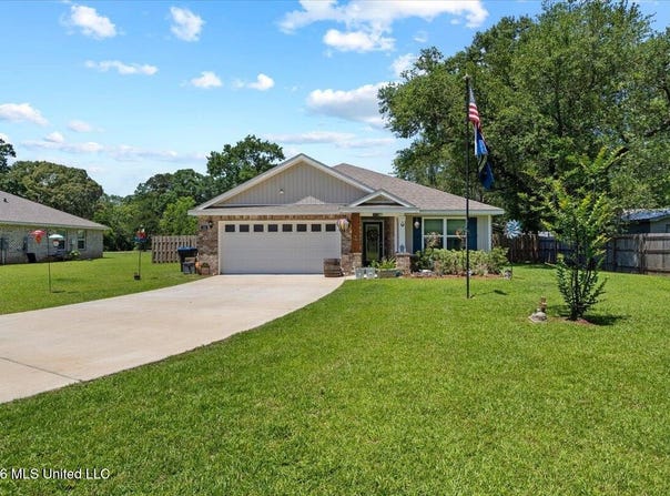 124 Jaden Court lot: 8, Lucedale, MS 39452