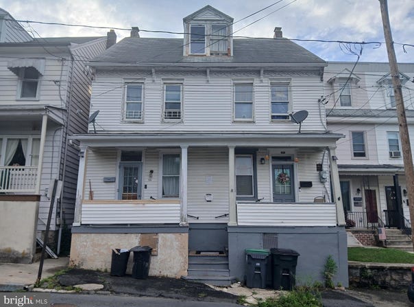 54 WIGGAN STREET, NEW PHILADELPHIA, PA 17959