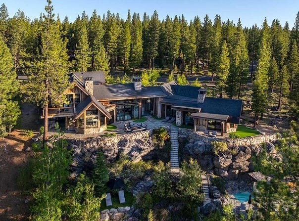 8161 Valhalla Drive, Truckee, CA 96161