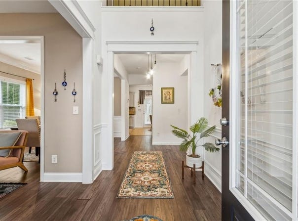 4266 Suwanee Brook Court, Buford, GA 30518