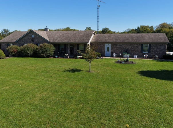 6045 N US HIGHWAY 35, Williamsburg, IN 47393