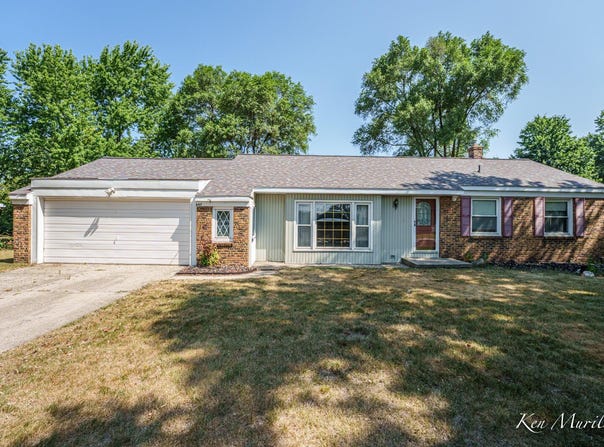 647 Gage Street NW, Grand Rapids, MI 49544