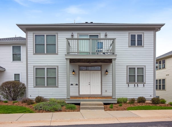 211 Garden Terrace, Douglas, MI 49406