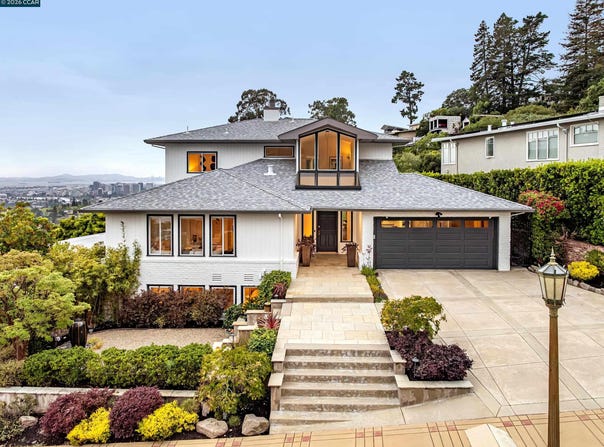 6841 Estates Dr, Oakland, CA 94611