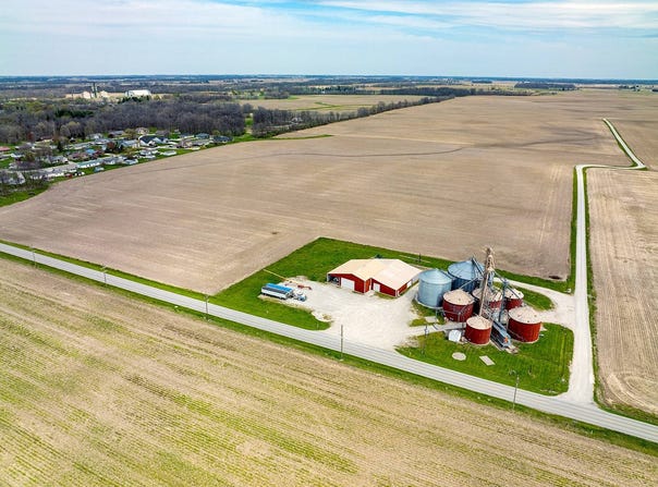 E  1400 N, North Salem, IN 46165