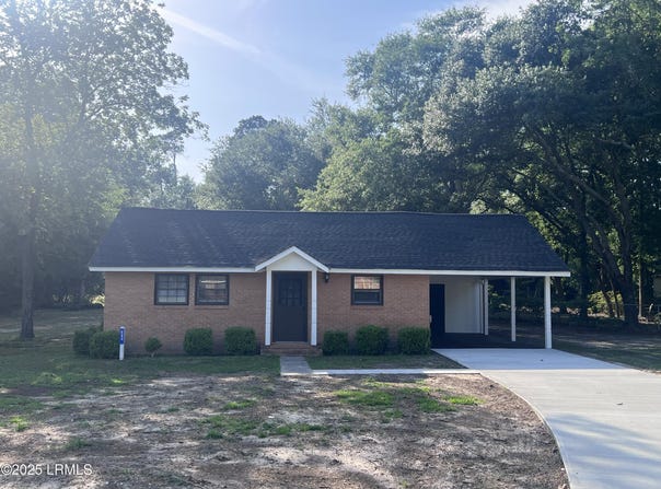 582 Parkwood Terrace, Allendale, SC 29810