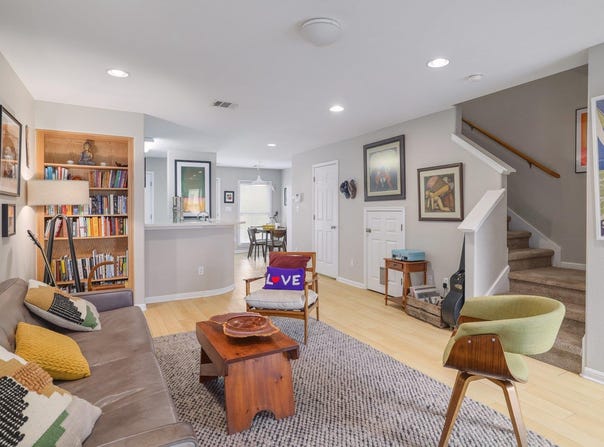 6900 E Riverside DR, Austin, TX 78741