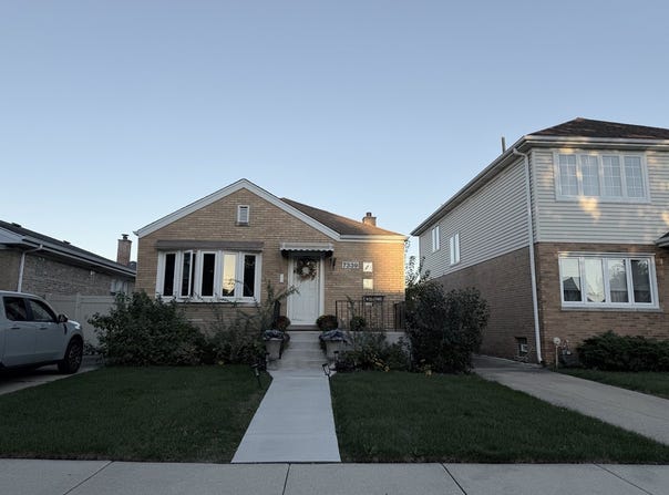 7339 N Oconto Avenue, Chicago, IL 60631