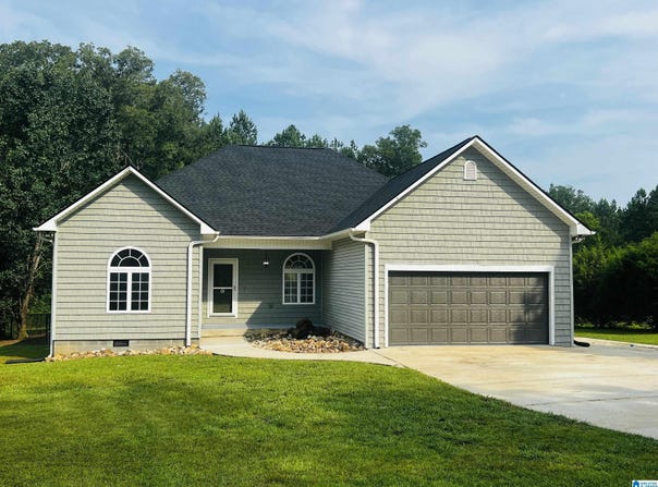 89 HOWARD CIRCLE, LINCOLN, AL 35096