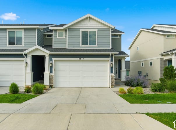 8614 W BOWIE Dr, Magna, UT 84044