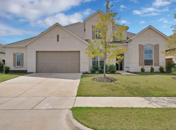 4222 Crown Run Road, Midlothian, TX 76065