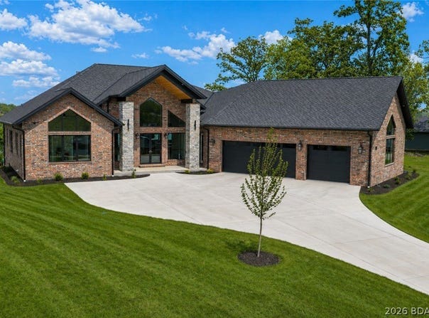 1254 Darwin Drive, Osage Beach, MO 65065
