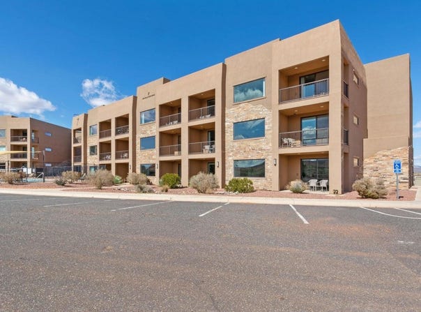 5160 W Villas DR N, Hurricane, UT 84737