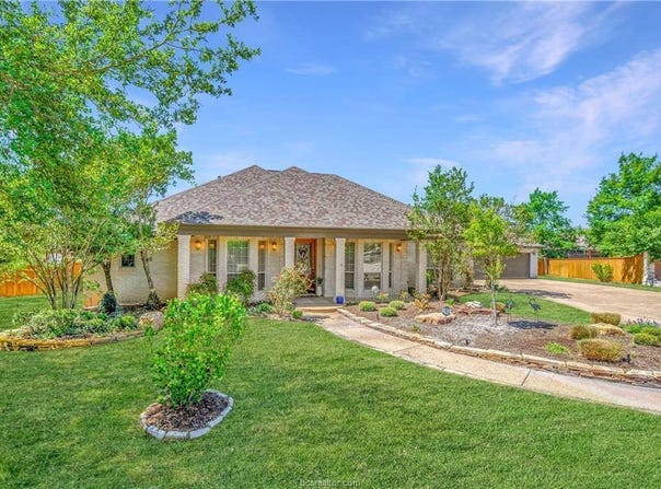 5206 Sycamore Hills Court, College Station, TX 77845