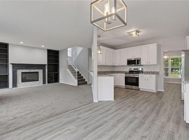 1418 Bluff Street, Dundas, MN 55019