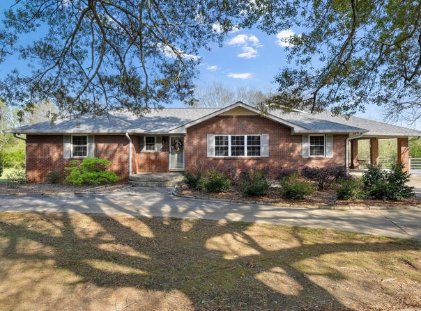 2506 BLOOMING GROVE Rd, Jasper, AL 35504