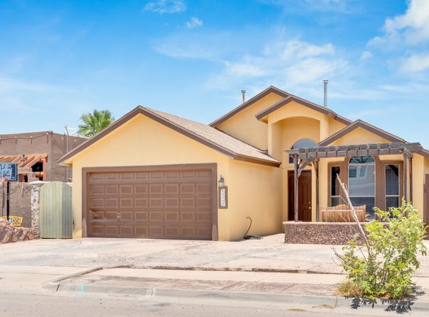 12249 Holy Springs Court, El Paso, TX 79928