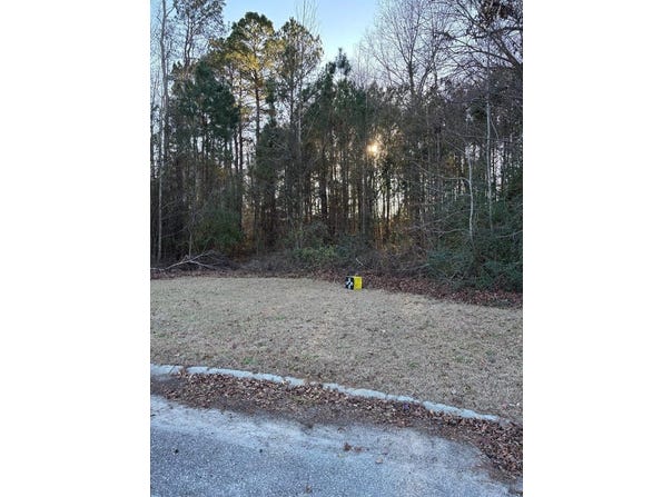 900 Rockdale Boulevard, Sumter, SC 29154