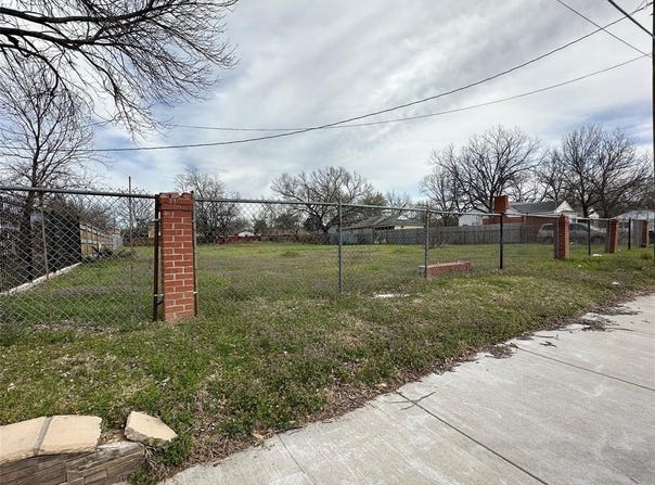 620 Hawthorne Street, Irving, TX 75061