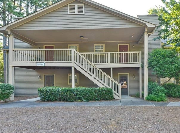 1904 Country Park Drive SE, Smyrna, GA 30080