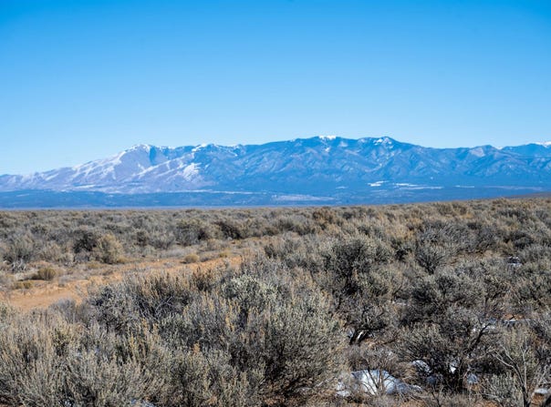 off Red Tail, El Prado, NM 87571