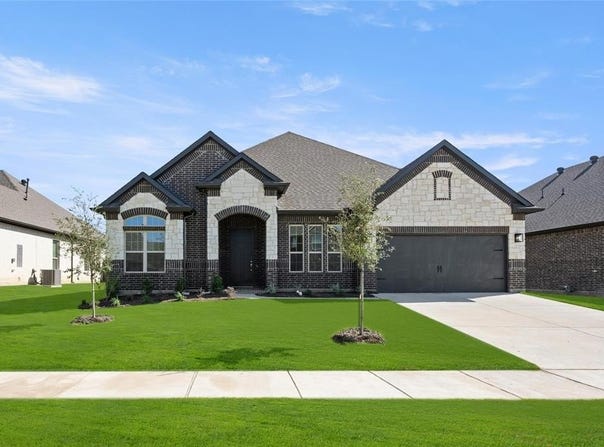 416 Lamb Lane, Waxahachie, TX 75167