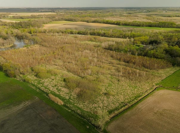 E 2080 N ROAD Road, Edinburg, IL 62531