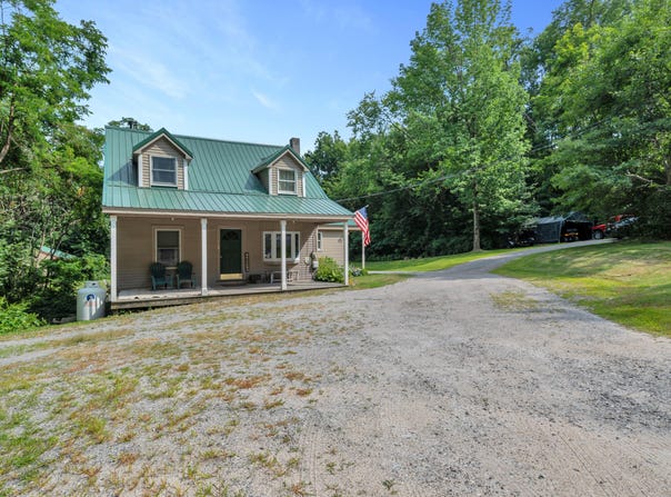 148 Lake House Road, Naples, ME 04055