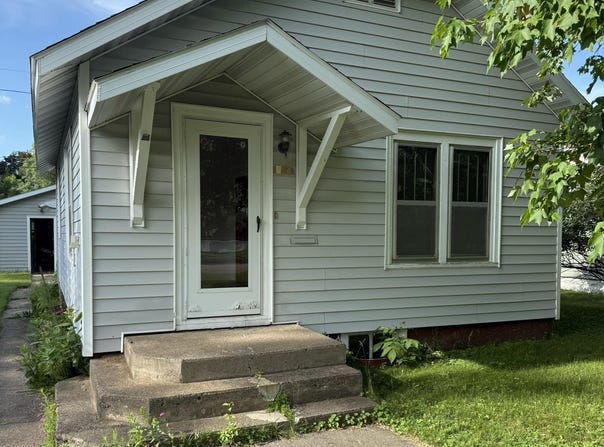 504 E Sagola, Kingsford, MI 49802