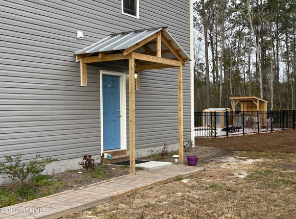 5789 Sidbury Road, Castle Hayne, NC 28429
