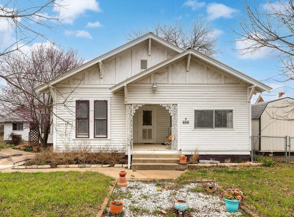 804 Main ST, Liberty Hill, TX 78642