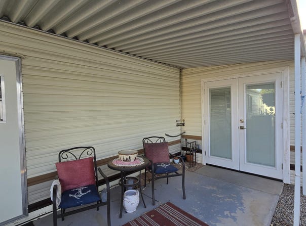 17200 W BELL Road, Surprise, AZ 85374