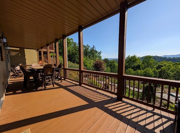 604 Sawgrass Dr. Unit 6, Whittier, NC 28789
