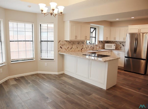 2213 Country Meadows Drive, Clovis, NM 88101