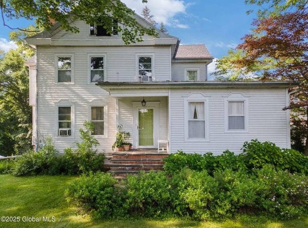 3121 High St, Valatie, NY 12184