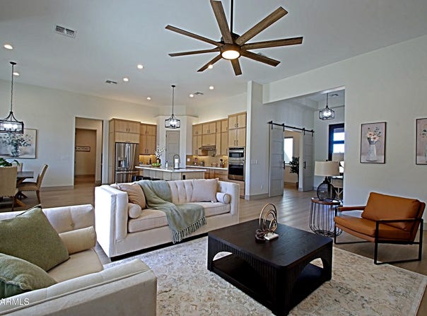 1235 E HOHOKAM Lane, New River, AZ 85087