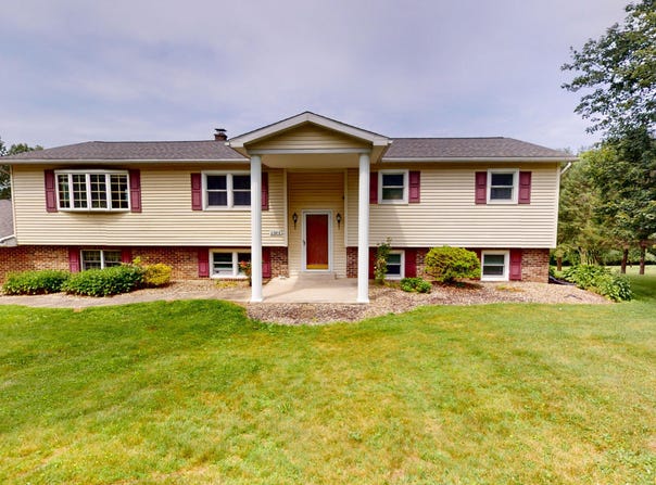 1361 CEMETERY ROAD, Montoursville, PA 17754