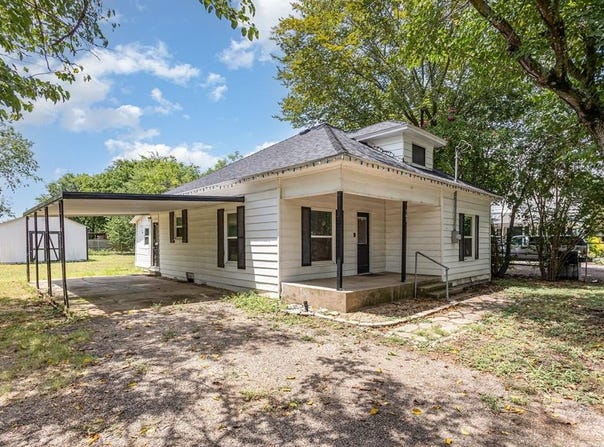 503 Pecan Street, Forreston, TX 76041