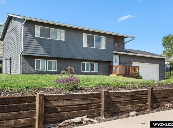 3404 Foothills Boulevard, Gillette, WY 82716