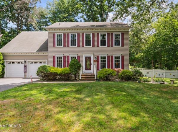 66 Spring Hill Road, Matawan, NJ 07747