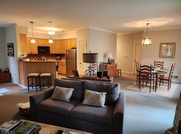 1-13 Maple Cres, Vernon Twp., NJ 07462-3231