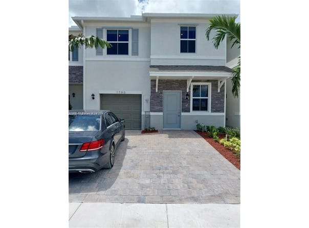 1790 SE 7th Ter, Homestead, FL 33034