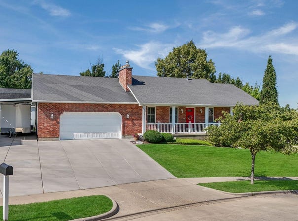 1138 Briggs DR, Bountiful, UT 84010