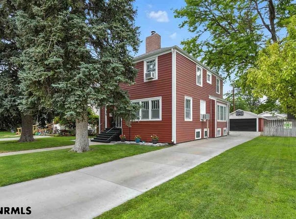 1612 5TH AVENUE, Scottsbluff, NE 69361