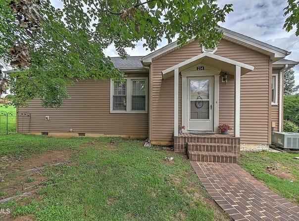 214 Cleveland Street, Gate City, VA 24251